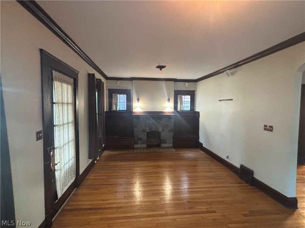 16522 Clifton Boulevard Lakewood OH 44107