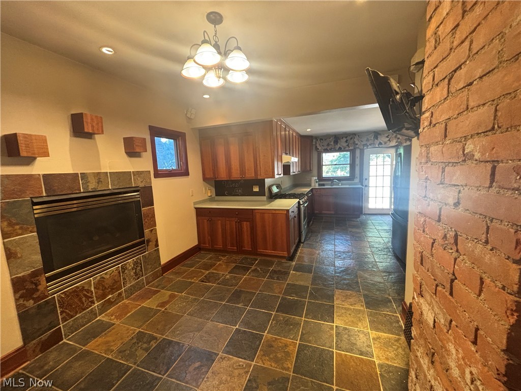 16522 Clifton Boulevard Lakewood OH 44107