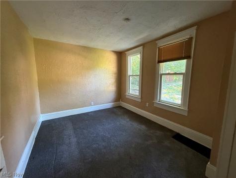 1076 Ackley Street Akron OH 44306