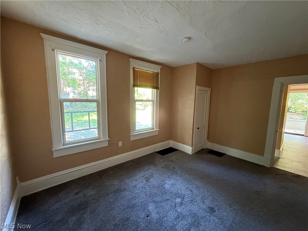1076 Ackley Street Akron OH 44306