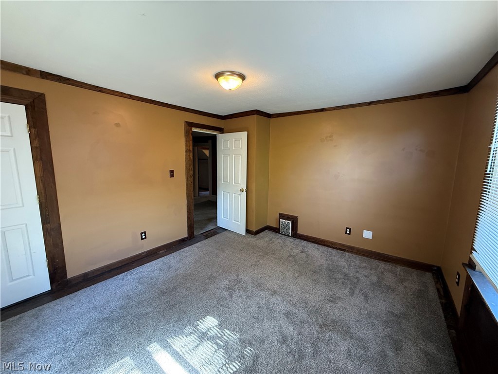 1076 Ackley Street Akron OH 44306