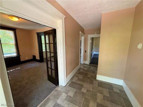 1076 Ackley Street Akron OH 44306