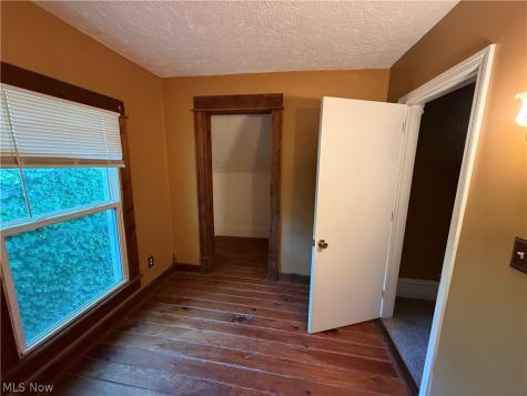 1076 Ackley Street Akron OH 44306