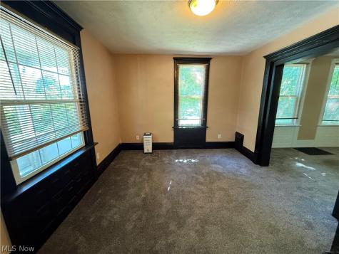 1076 Ackley Street Akron OH 44306
