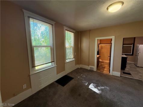 1076 Ackley Street Akron OH 44306