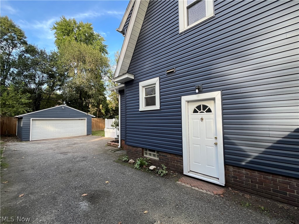 483 Malvern Road Akron OH 44303