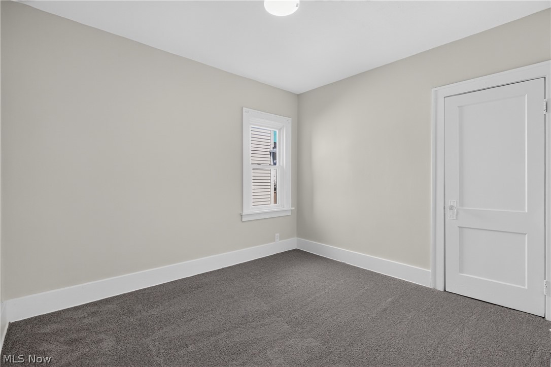 19508 Kildeer Avenue Cleveland OH 44119