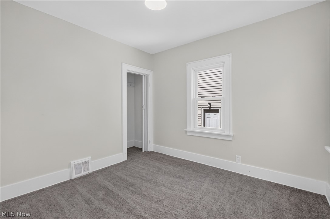 19508 Kildeer Avenue Cleveland OH 44119
