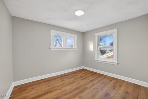 8910 Mccracken Boulevard Garfield Heights OH 44125