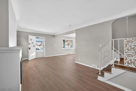 8910 Mccracken Boulevard Garfield Heights OH 44125