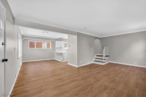 8910 Mccracken Boulevard Garfield Heights OH 44125