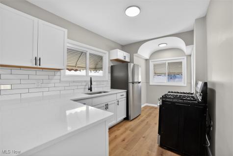 8910 Mccracken Boulevard Garfield Heights OH 44125