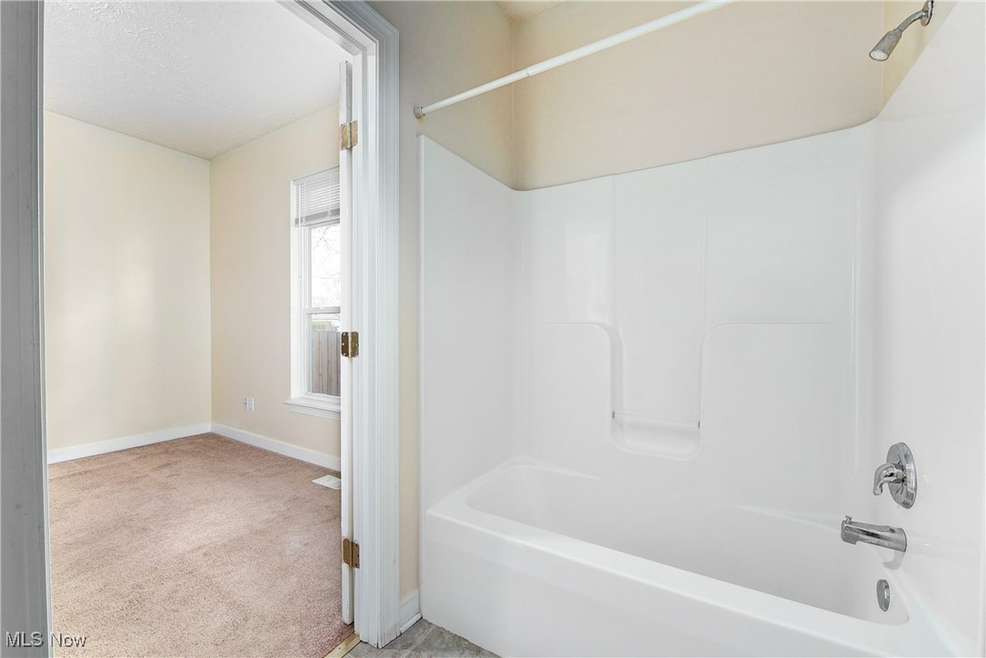 3678 E 65th Street Cleveland OH 44105