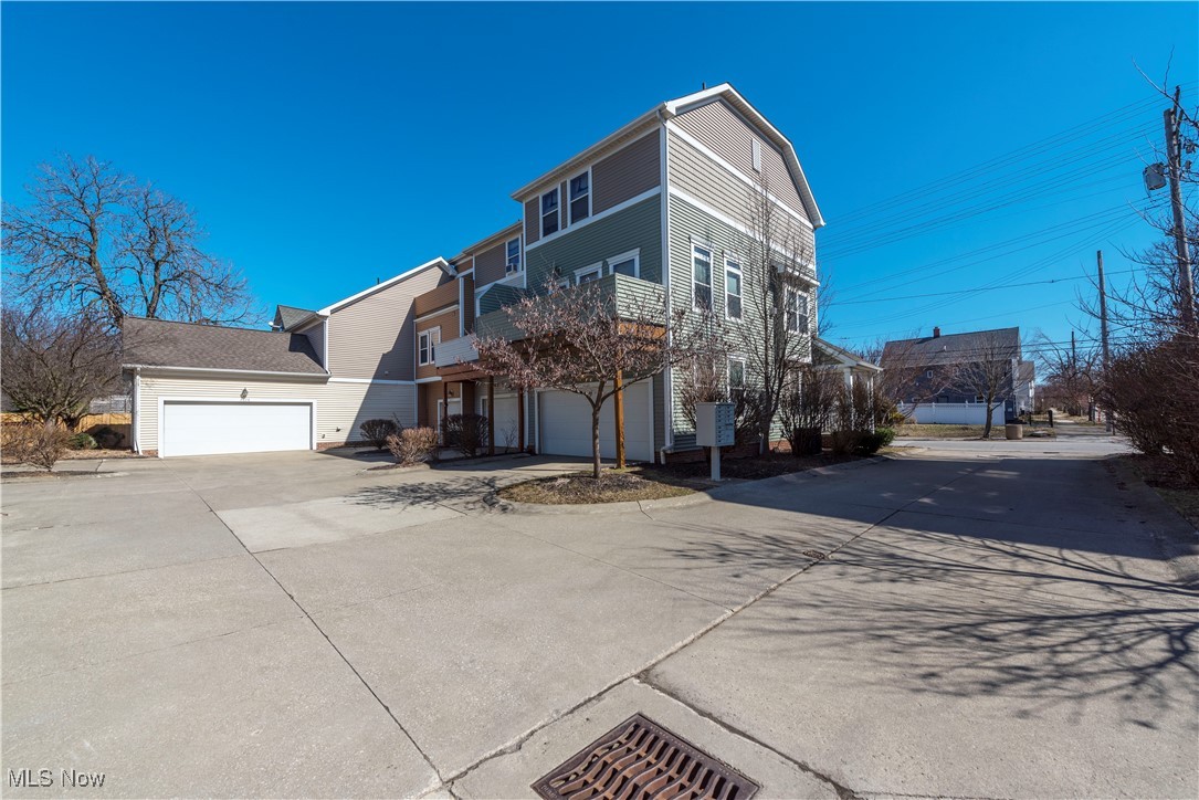 3678 E 65th Street Cleveland OH 44105