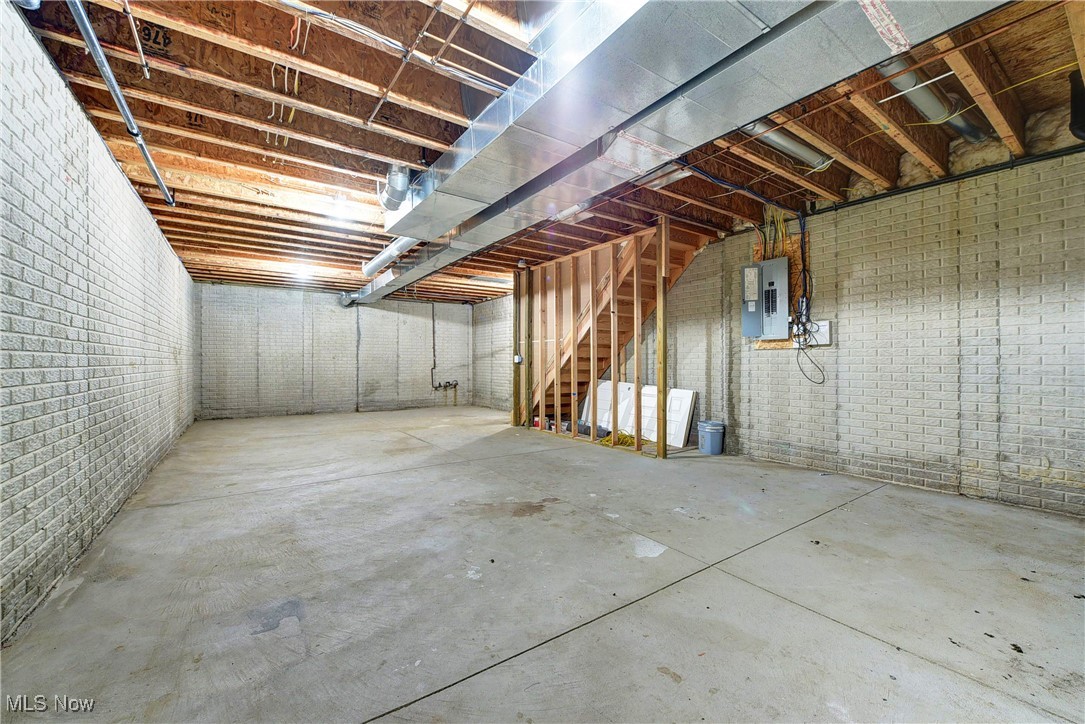 3678 E 65th Street Cleveland OH 44105