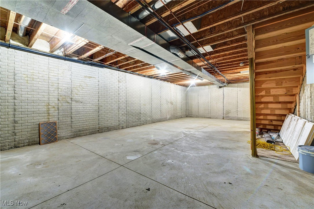 3678 E 65th Street Cleveland OH 44105