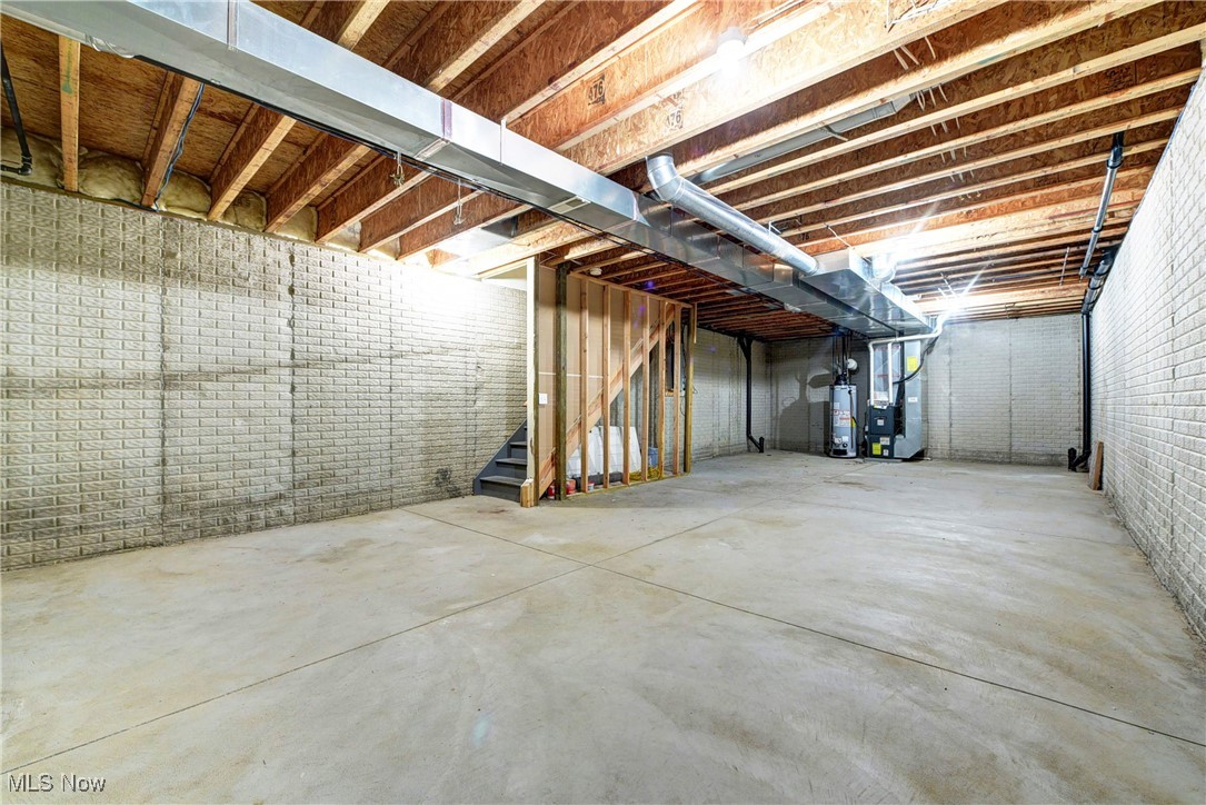 3678 E 65th Street Cleveland OH 44105