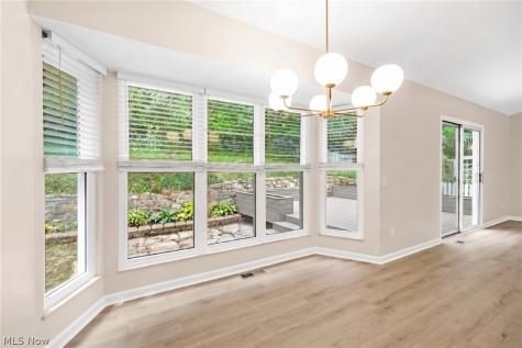 1216 Waldo Way Twinsburg OH 44087