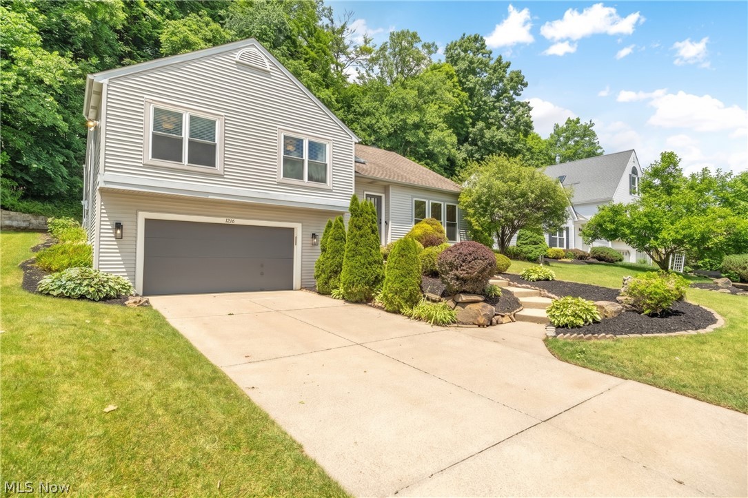 1216 Waldo Way Twinsburg OH 44087