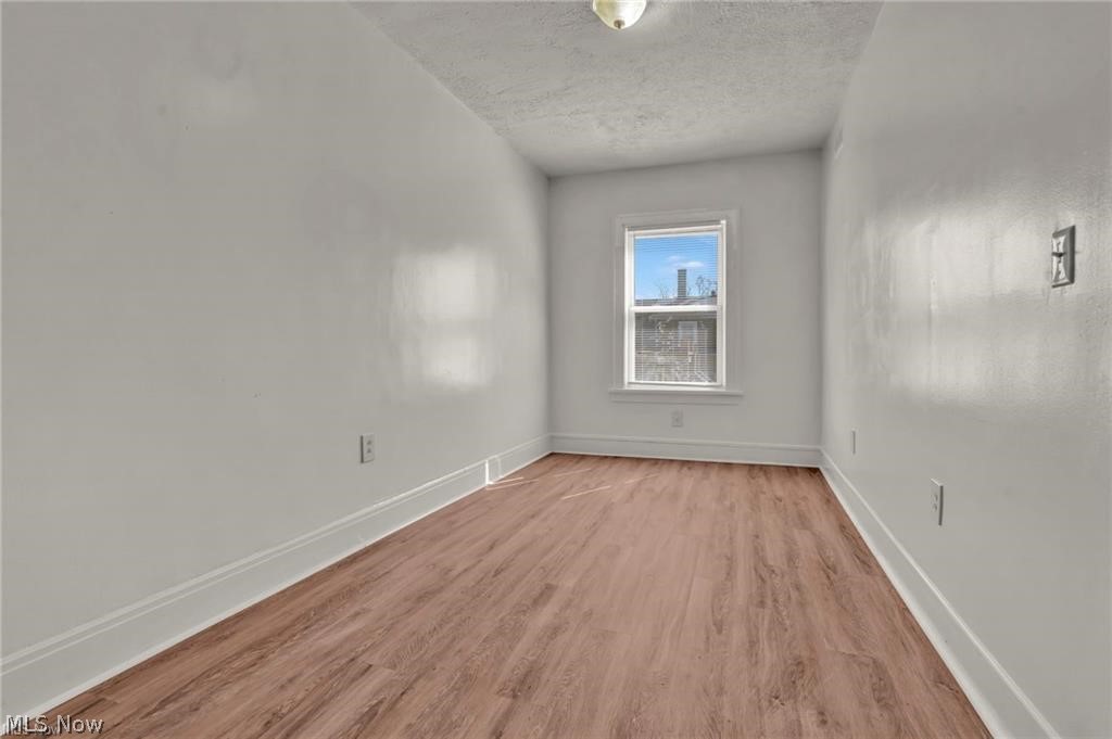 317 E 156th Street Cleveland OH 44110