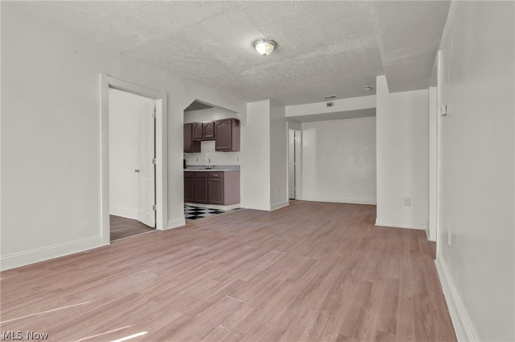 317 E 156th Street Cleveland OH 44110