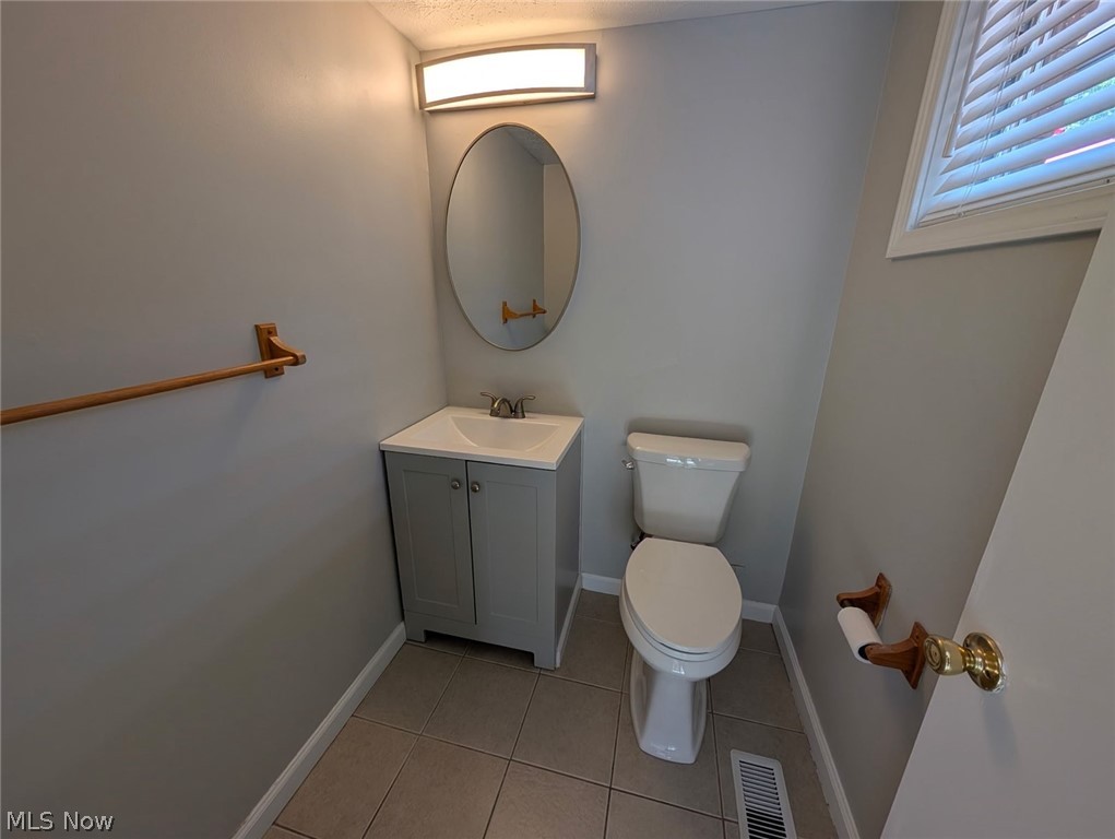 2581 Shakespeare Lane Avon OH 44011