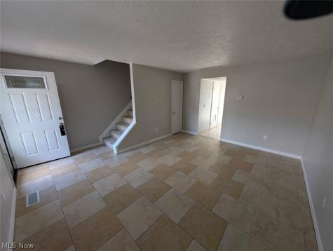 2581 Shakespeare Lane Avon OH 44011