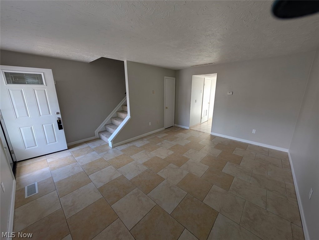 2581 Shakespeare Lane Avon OH 44011