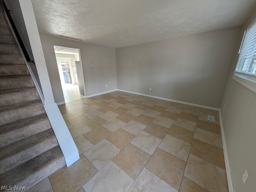 2581 Shakespeare Lane Avon OH 44011