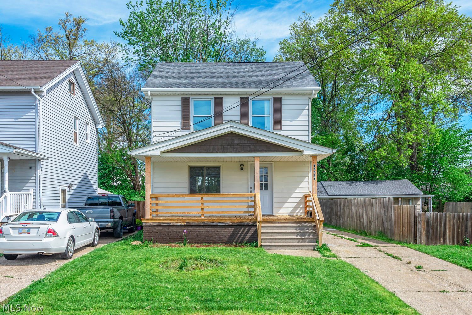14016 Lakota Avenue Cleveland OH 44111
