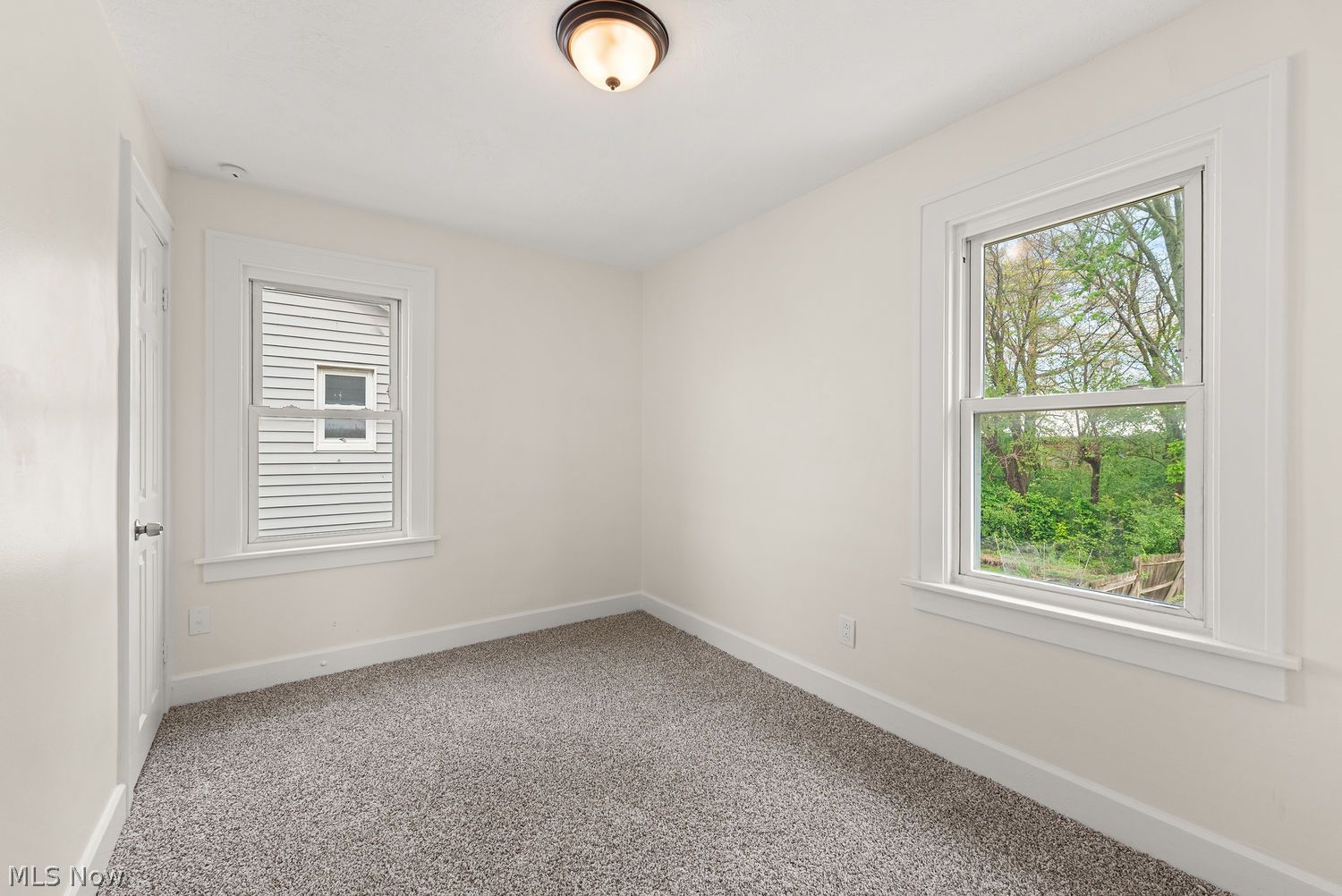 14016 Lakota Avenue Cleveland OH 44111