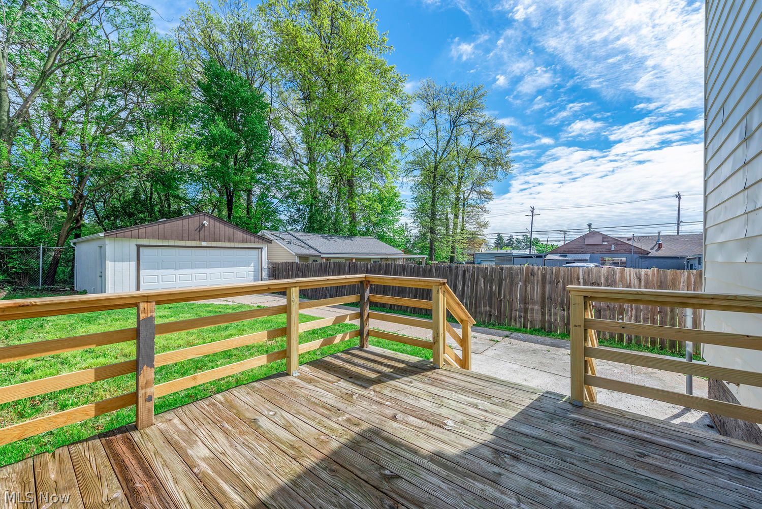 14016 Lakota Avenue Cleveland OH 44111