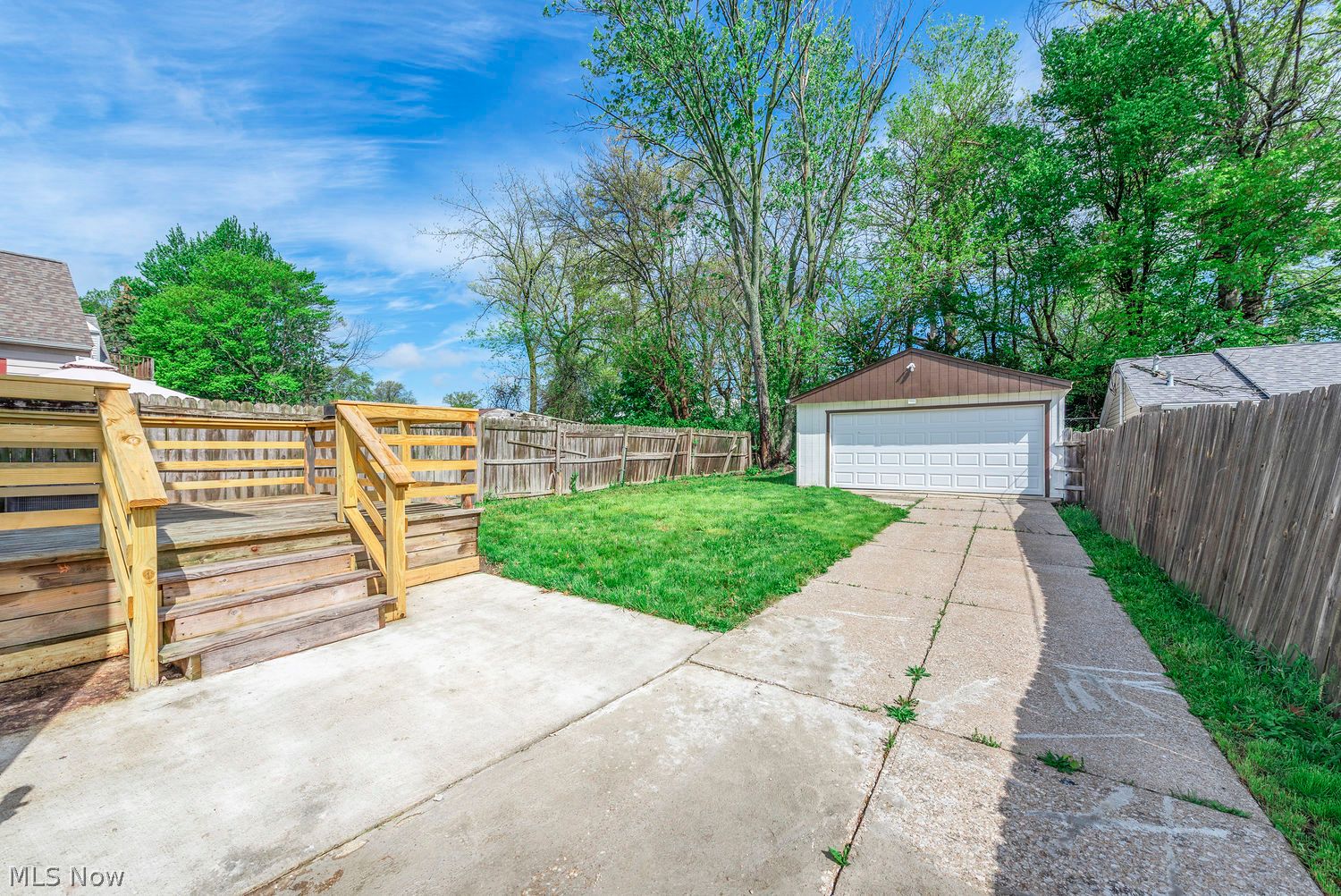 14016 Lakota Avenue Cleveland OH 44111