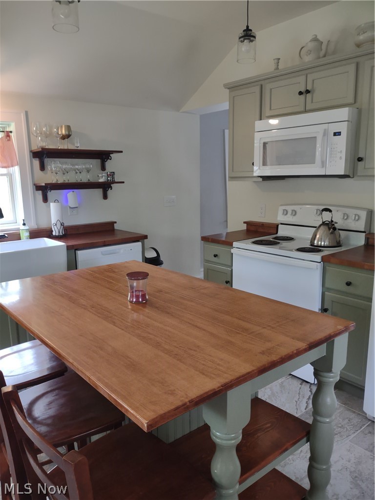 6013 Parker Court Peninsula OH 44264