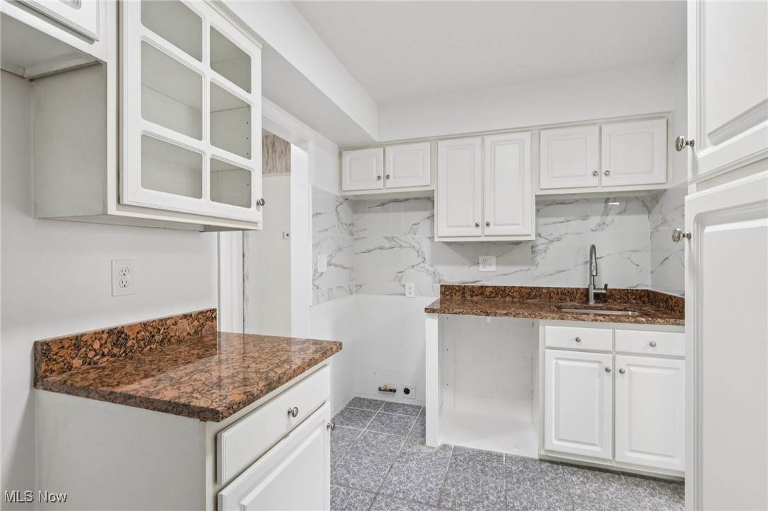 3279 Warrensville Center Road Shaker Heights OH 44122