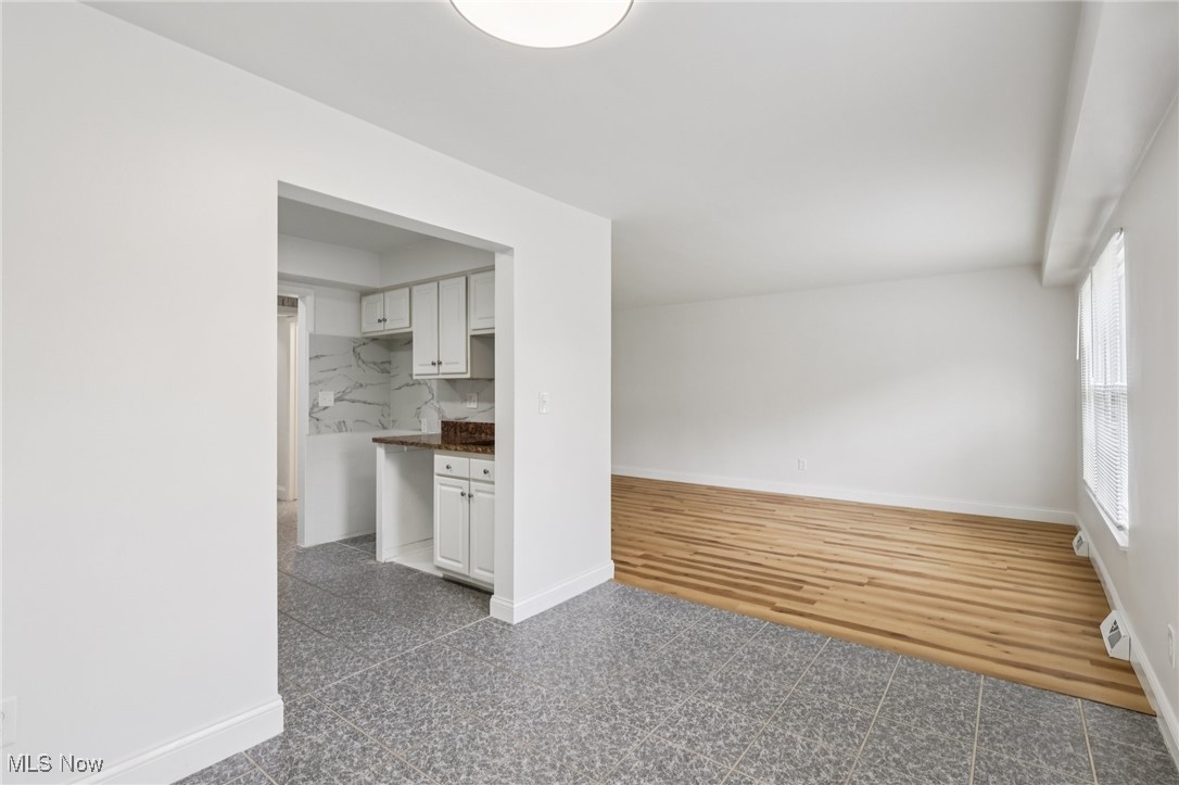 3279 Warrensville Center Road Shaker Heights OH 44122