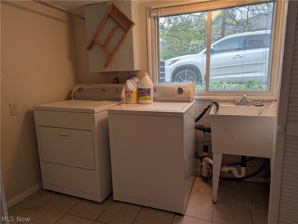 707 Bell Road Chagrin Falls OH 44022
