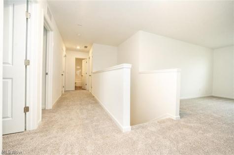 98 Brewster Drive Tallmadge OH 44278