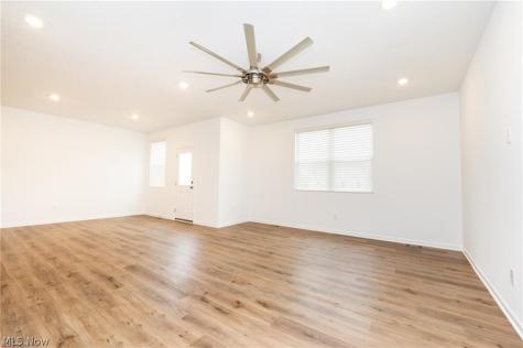 98 Brewster Drive Tallmadge OH 44278