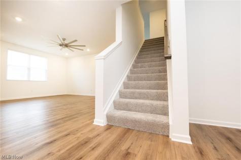 98 Brewster Drive Tallmadge OH 44278