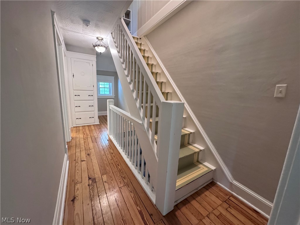 109 Moffet Avenue Chardon OH 44024