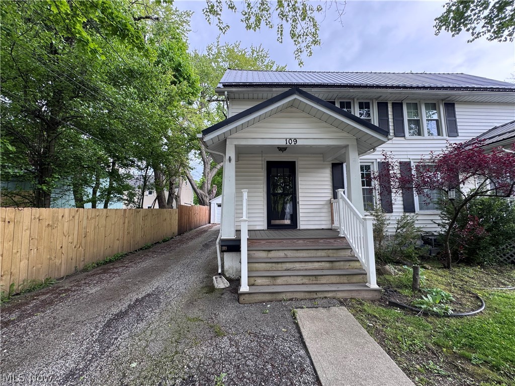 109 Moffet Avenue Chardon OH 44024