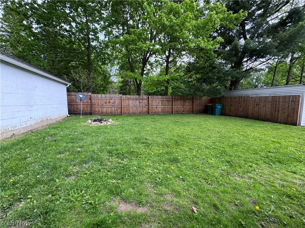 109 Moffet Avenue Chardon OH 44024
