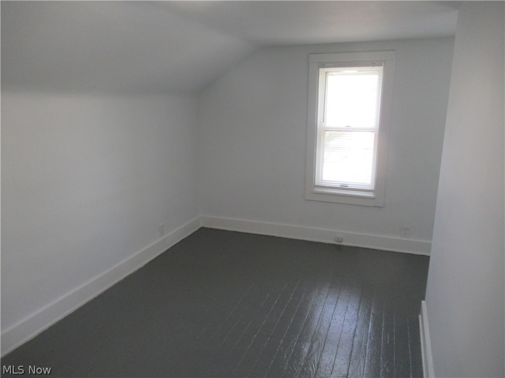 14 Elm Street Bedford OH 44146