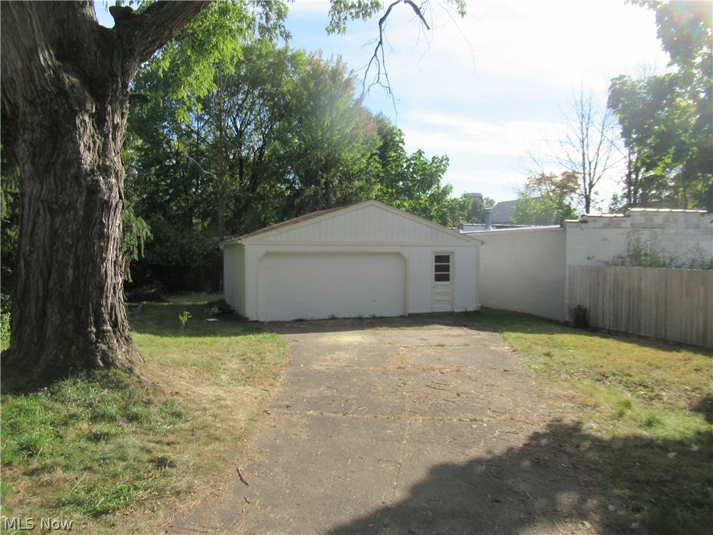 14 Elm Street Bedford OH 44146