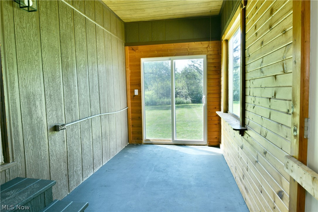 5794 Merwin Chase Road Brookfield OH 44403