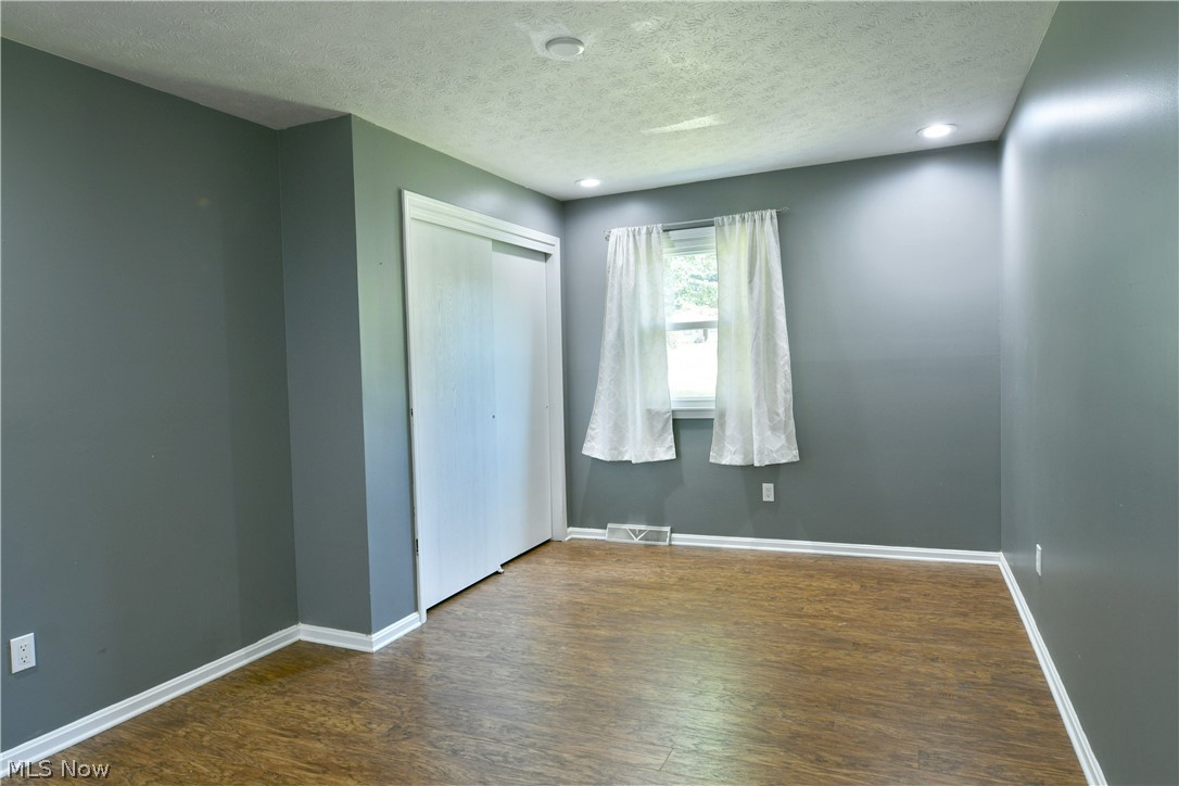 5794 Merwin Chase Road Brookfield OH 44403