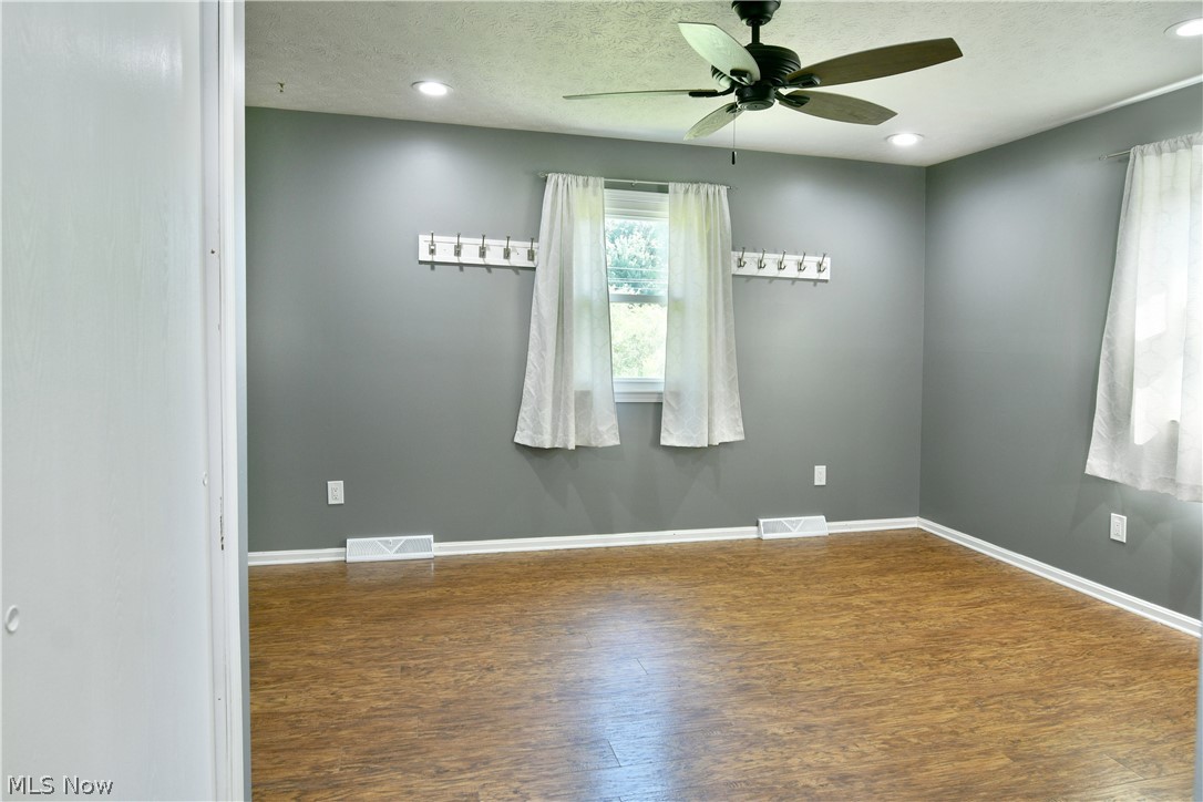 5794 Merwin Chase Road Brookfield OH 44403