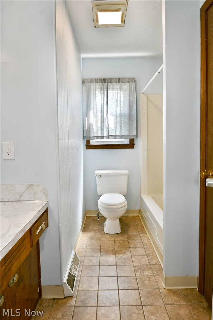 5794 Merwin Chase Road Brookfield OH 44403