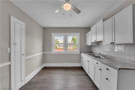 4657 Warner Road Garfield Heights OH 44125